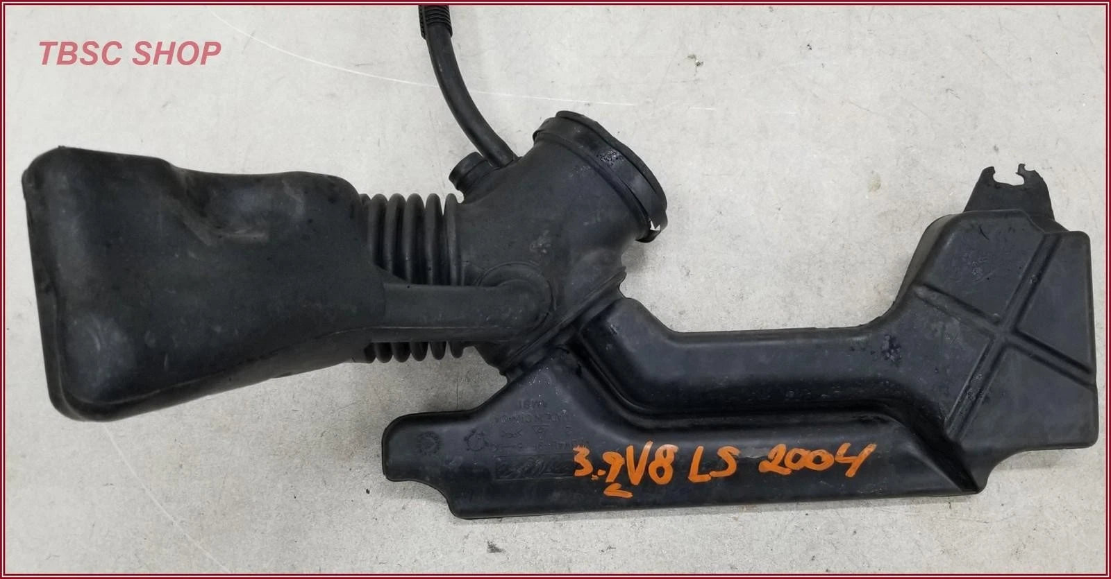 Air Intake Hose Silencer Assembly for Lincoln LS (2003–2006) V8 3.9L