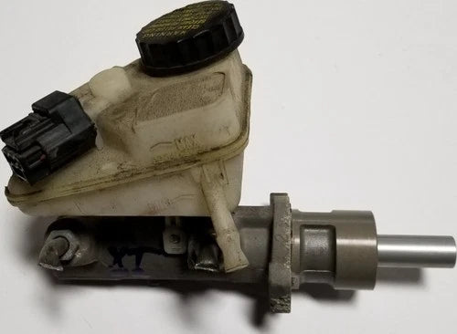 Master Cylinder for Jaguar X-Type (2002–2006)