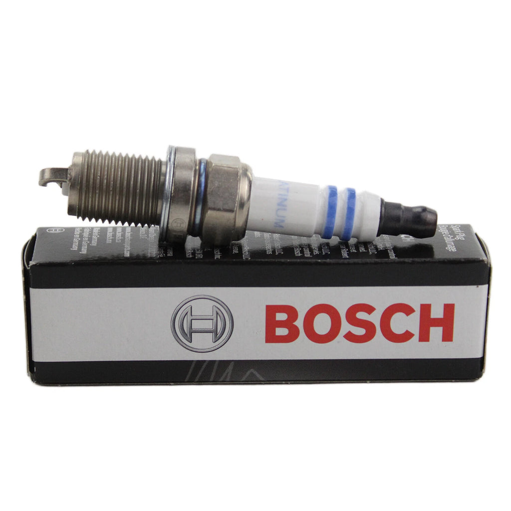 Spark Plug Set of 4 Bosch Platinum for Acura Toyota Nissan Lexus Jaguar Mitsubishi
