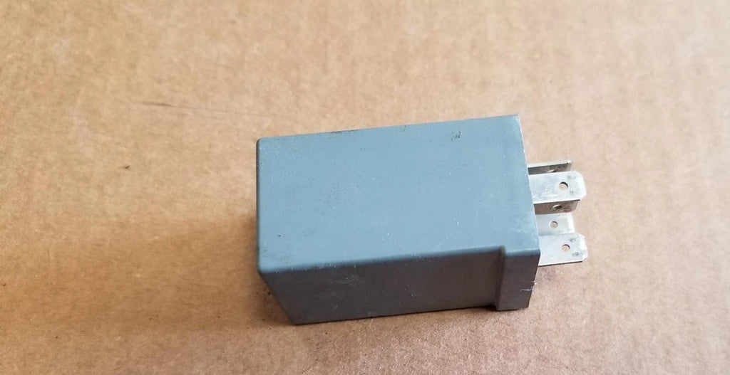 5 Pin Relay for Jaguar XJ8 XJ8L XJR XJ6 XJ12 (1995–2003) 88AG18C641AA