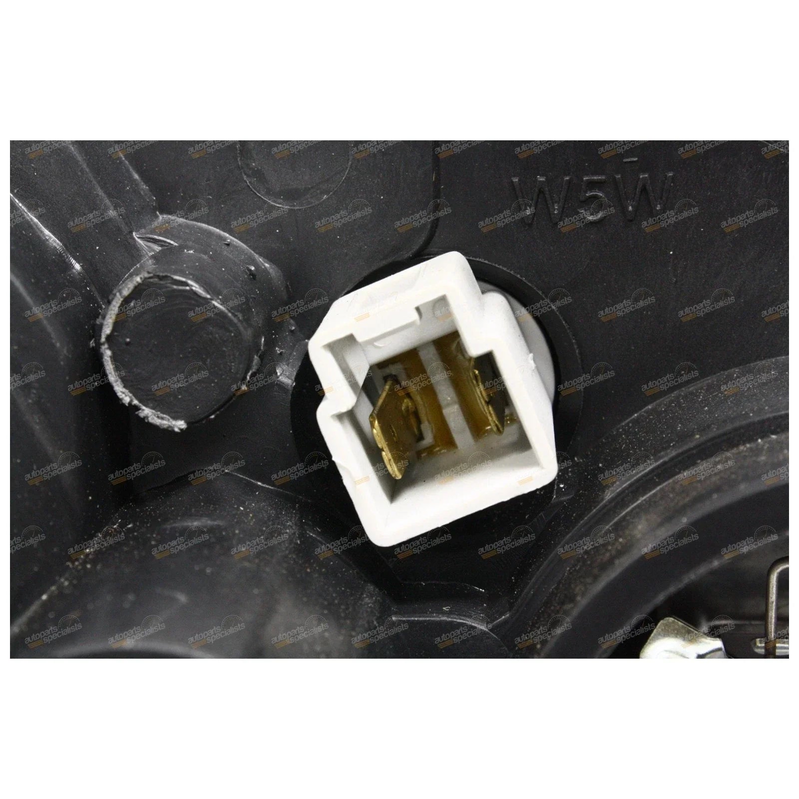 LH Dual-Reflector Headlight Nissan Pulsar N16 Sedan/Hatch (2000-2003)