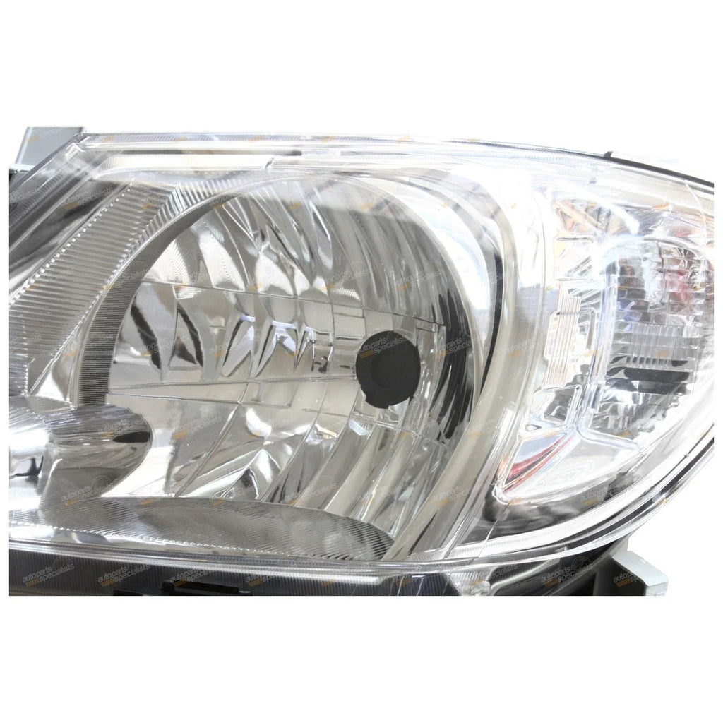 LH / Left / HeadLight for Toyota Hilux (2008–2011)