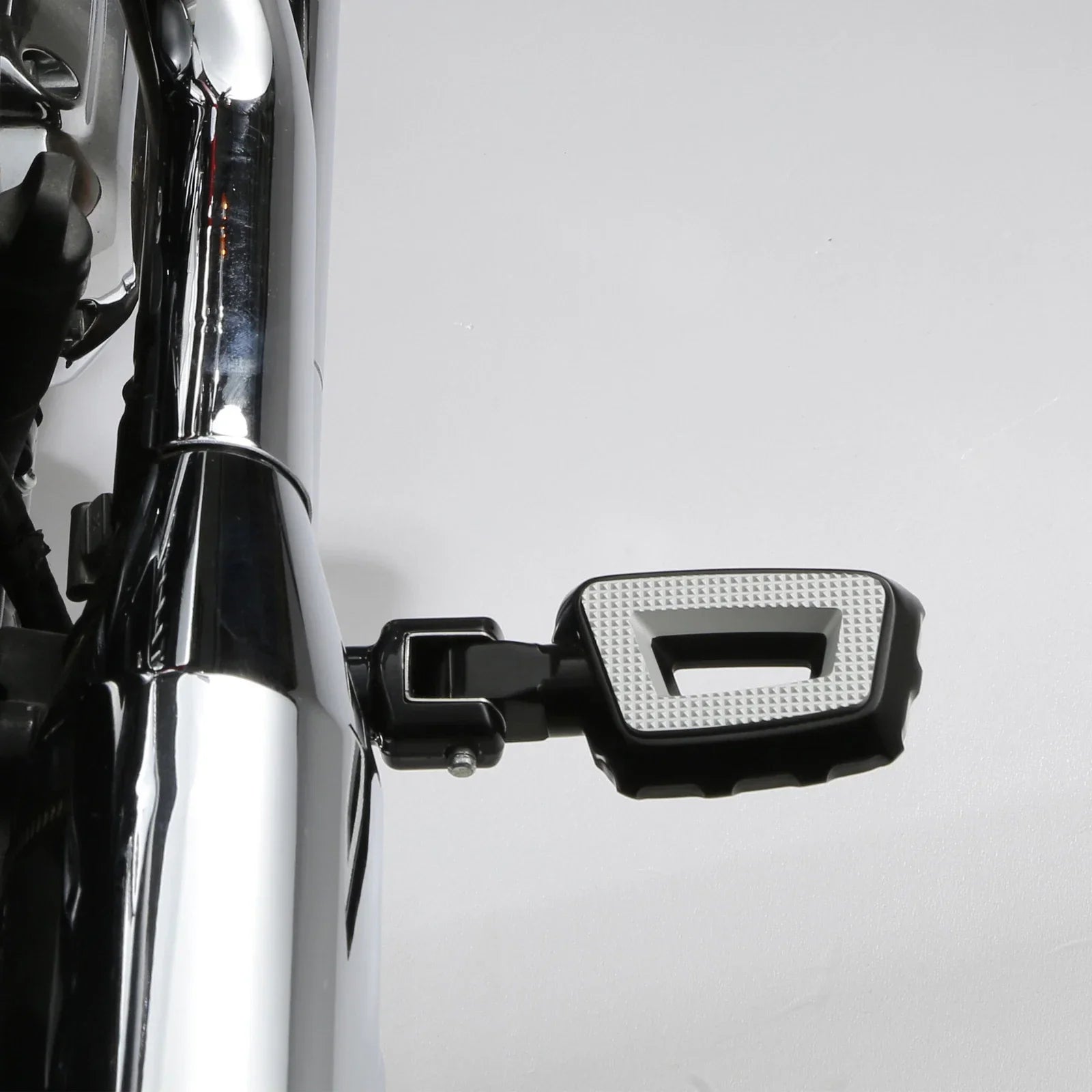 Passenger Rear Footpeg Pads for Harley Softail Low Rider S FXLRS (2018-2025)