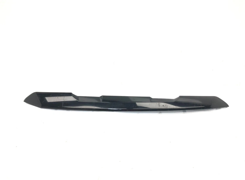 Upper Grille Molding Trim for GMC Sierra 1500 (2022–2025) PRIMED
