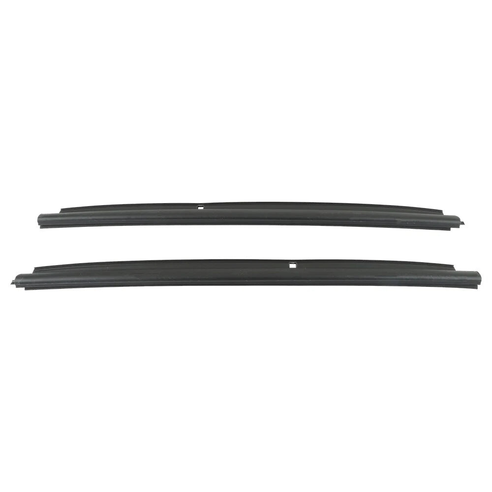 Set of 2 Front Outer Door Window Weatherstrip for GMC Silverado Sierra (1999–2007)