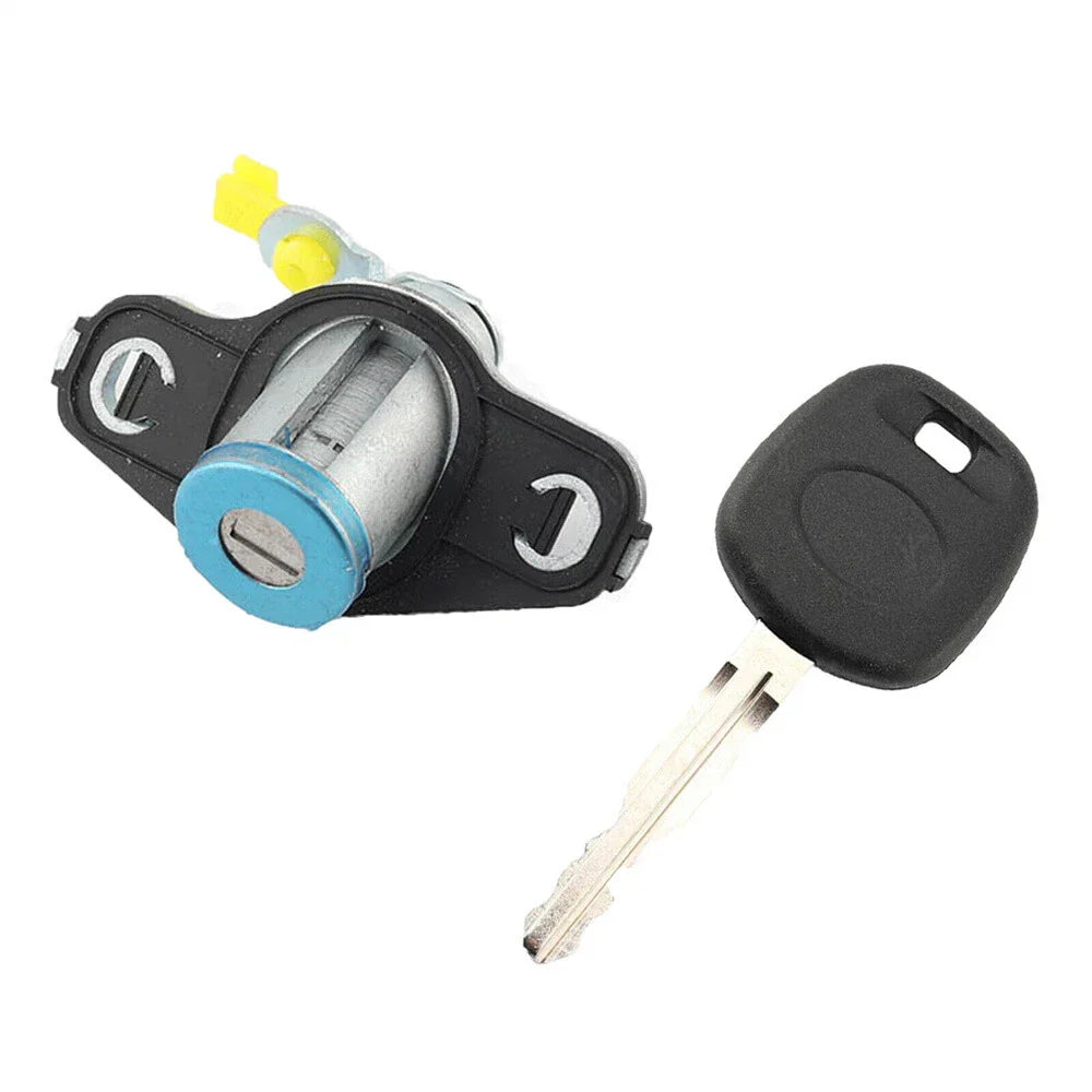 Boot Latch Lock Cylinder & Key for Toyota Corolla Matrix (2003-2008)