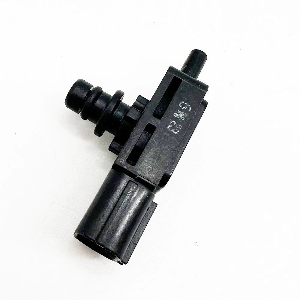 Boost Pressure Sensor LF3T-18-211A for Mazda 2 (2011–2014), 3 (2010–2013), 5 (2012–2014), CX-7 (2010–2012)