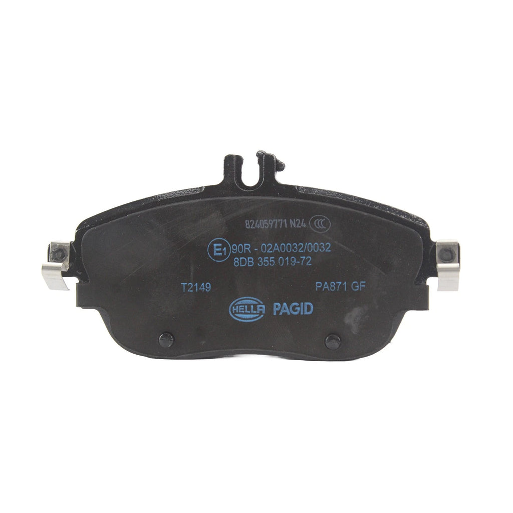 Set of 4 Hella Low-Metallic Brake Pads for MB X156 C117 (2015–2020)