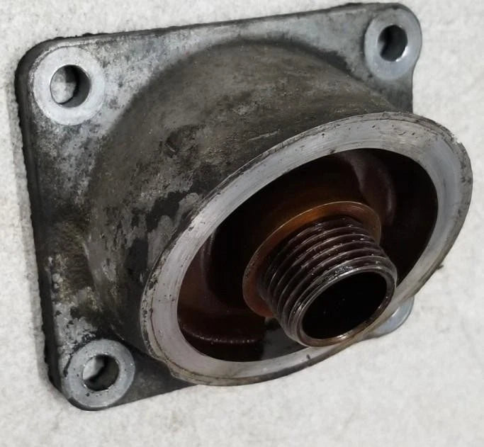 Engine Oil Filter Mount Bracket for Jaguar XJ6 (1995–1997)