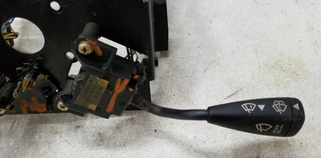 Switch Mounting Carrier for Jaguar XJ6 (1993–1994)