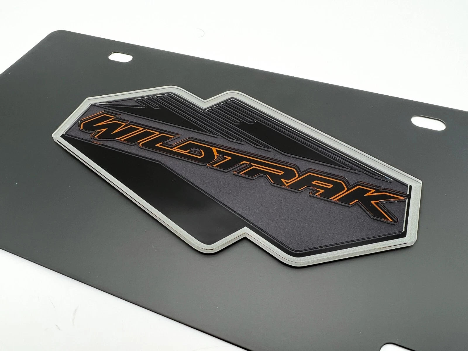 License Plate Frame Front for Ford Bronco Wildtrak 3D Badge (2021–2024)