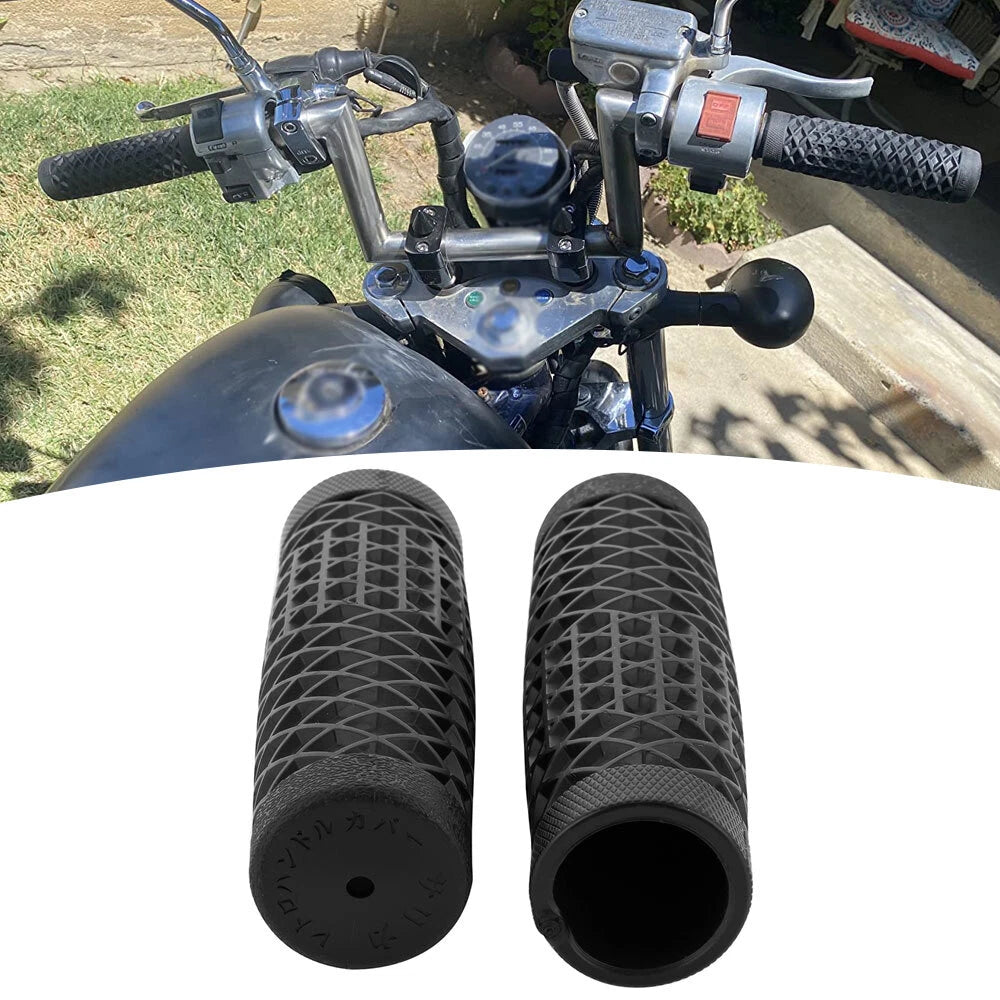 1" Handlebar Grips for Harley Honda Yamaha (CNC, Black)
