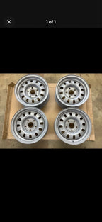 Polished Stainless Steel Hubcaps for 1967–1968 Mustang Torino GT