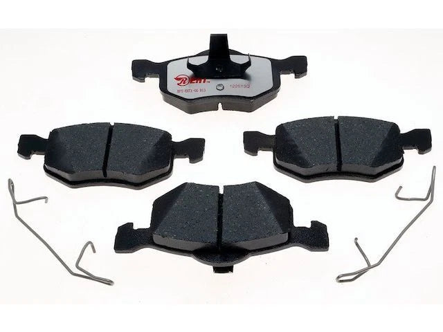 Set of 4 Front Brake Pads for Mazda Tribute (2001–2006) SG111XY