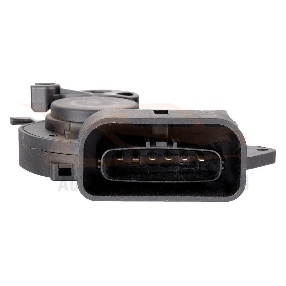 Power Door Lock Actuator Front Right for Toyota RAV4 (2000–2005) 746-827