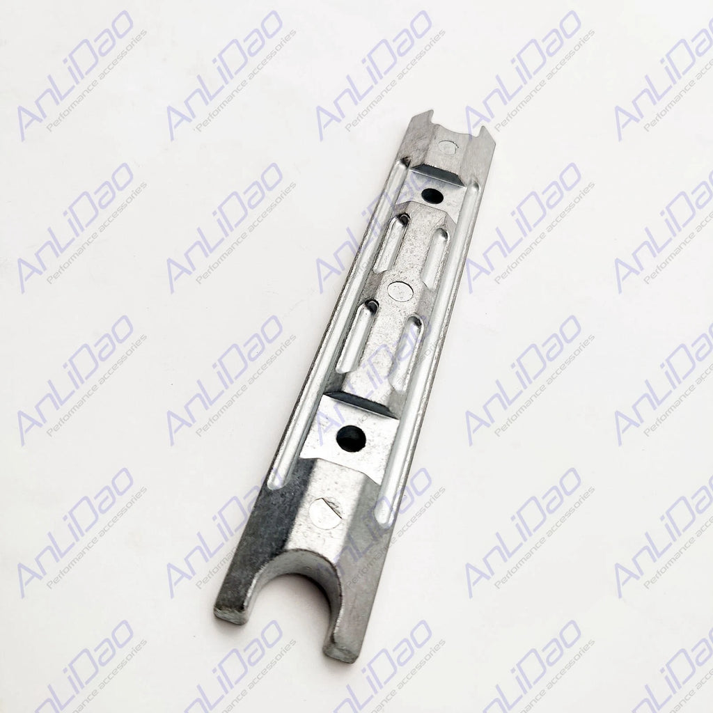 Zinc Anode Transom Bracket for Yamaha Outboard 40HP-130HP (6H1-45251-03-00)