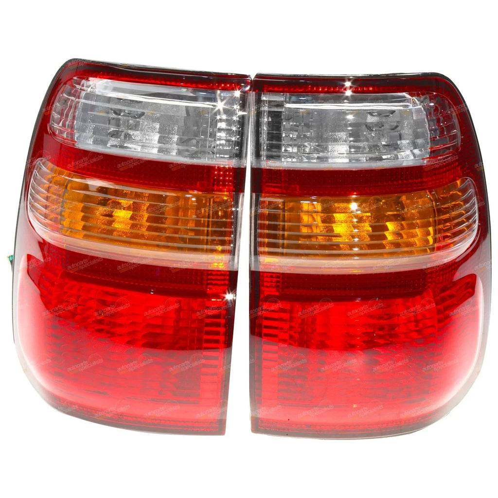 Tail Lights LH+RH / 2 x Tail Lights for Toyota Landcruiser 100 (1998-2007)