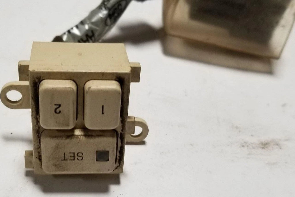 Seat Memory Switch for Lincoln Mark VIII (1993–1996) Ivory