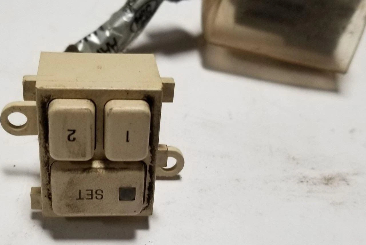 Seat Memory Switch for Lincoln Mark VIII (1993–1996) Ivory