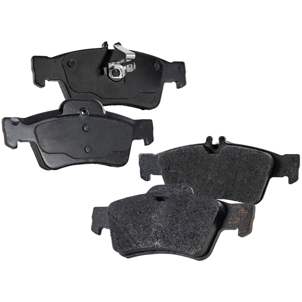 Set of 4 Brake Pads for Mercedes-Benz CLS550 (2015–2018)