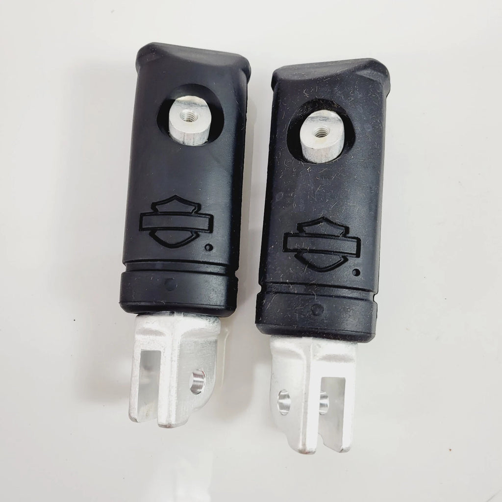 Set of 2 Rubber Foot Pegs for Harley-Davidson M8 Softail (2018–2024) 50501107