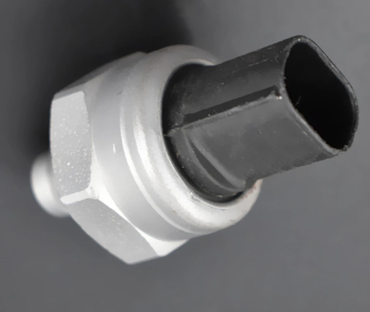 Front Brake Pressure Sensor for BMW Z3 Z4 325i 530i 550i 650i (1996–2008)
