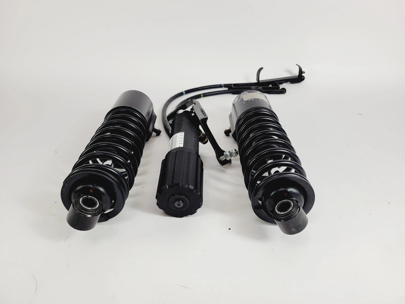 Premium Adjustable Shocks for Harley Davidson Tri Glide (2009–2025) 54000144