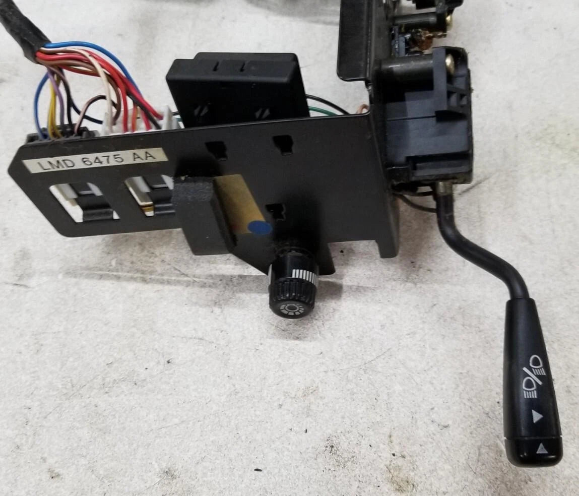 Switch Mounting Carrier for Jaguar XJ6 (1993–1994)