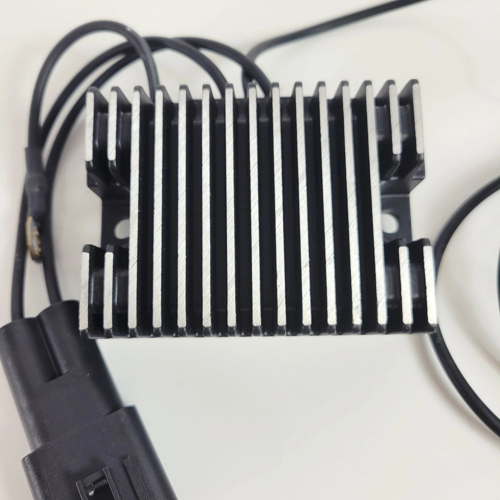 Regulator Rectifier for Harley Davidson Twin Cam Dyna (1999–2003) 74518-99A