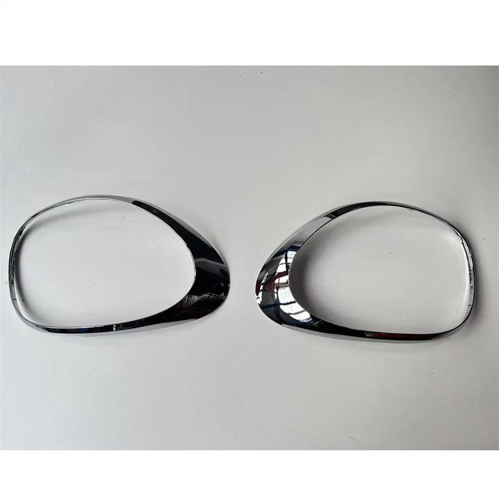 Taillight Lamp Close Out Trim Ring for Fiat 500L (2014-2018)