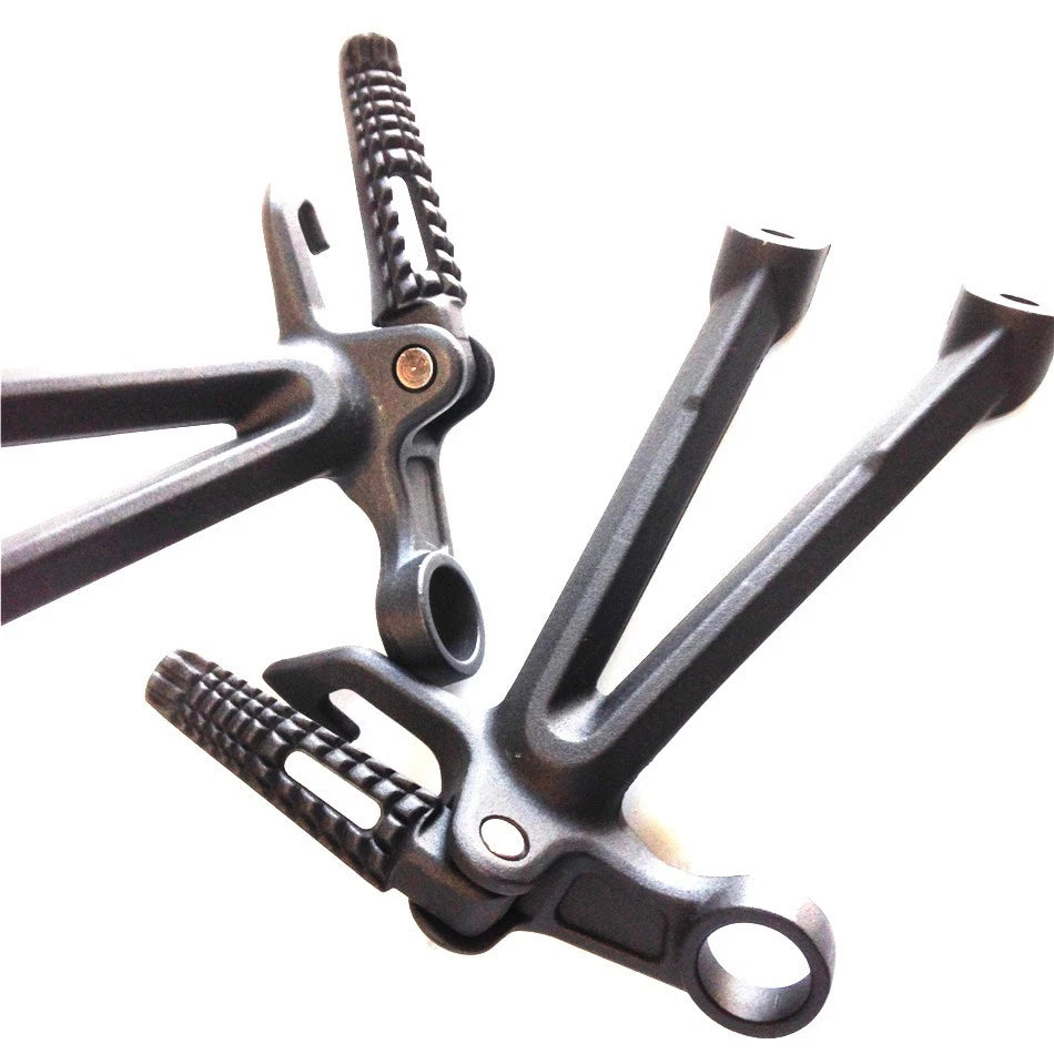 HTTMT Foot Pegs for Suzuki GSXR1000 (2007–2008) Black Rear Passenger Bracket