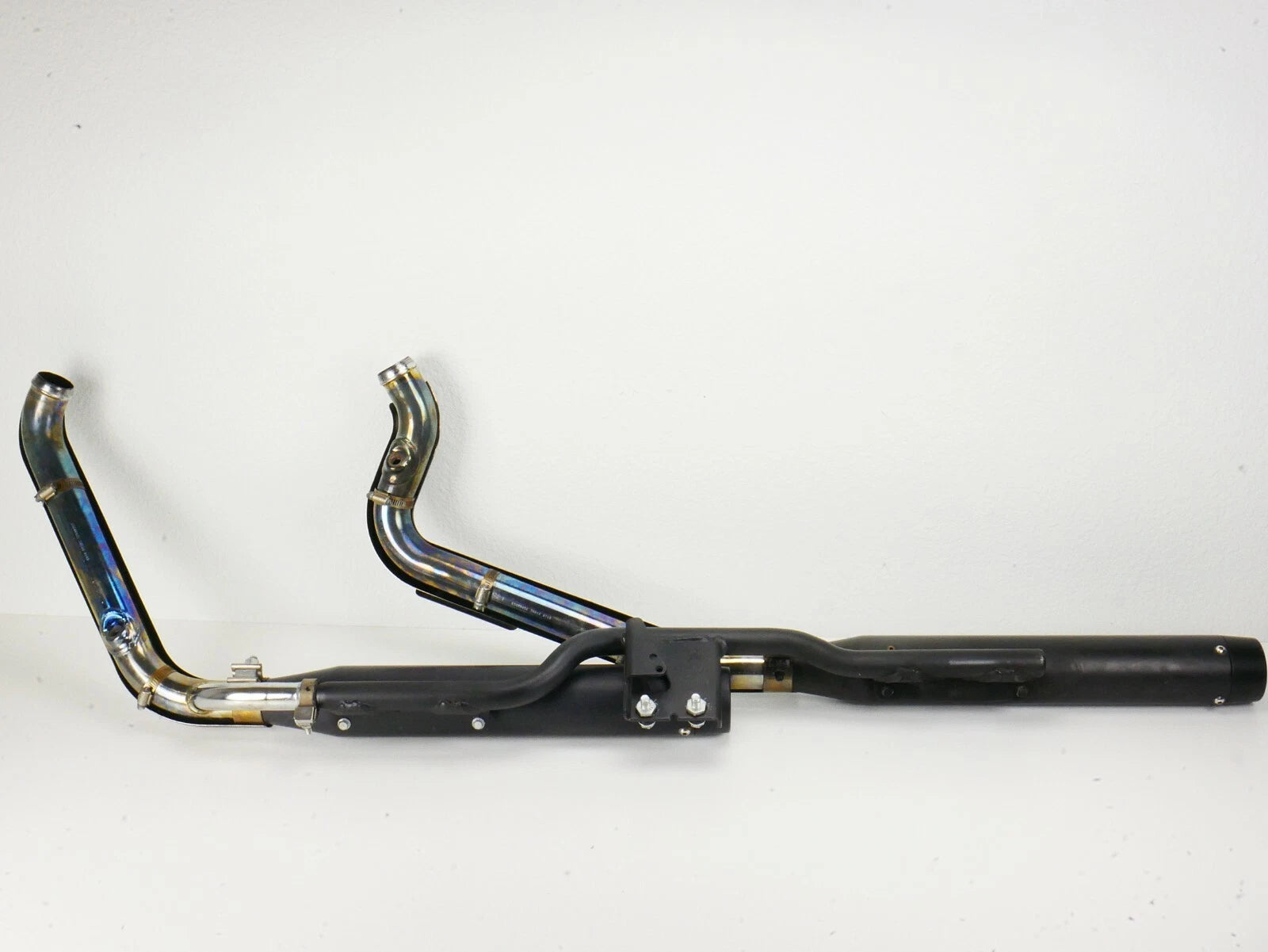 AKRAPOVIC Competition Exhaust System for Harley Softail (2007–2010)
