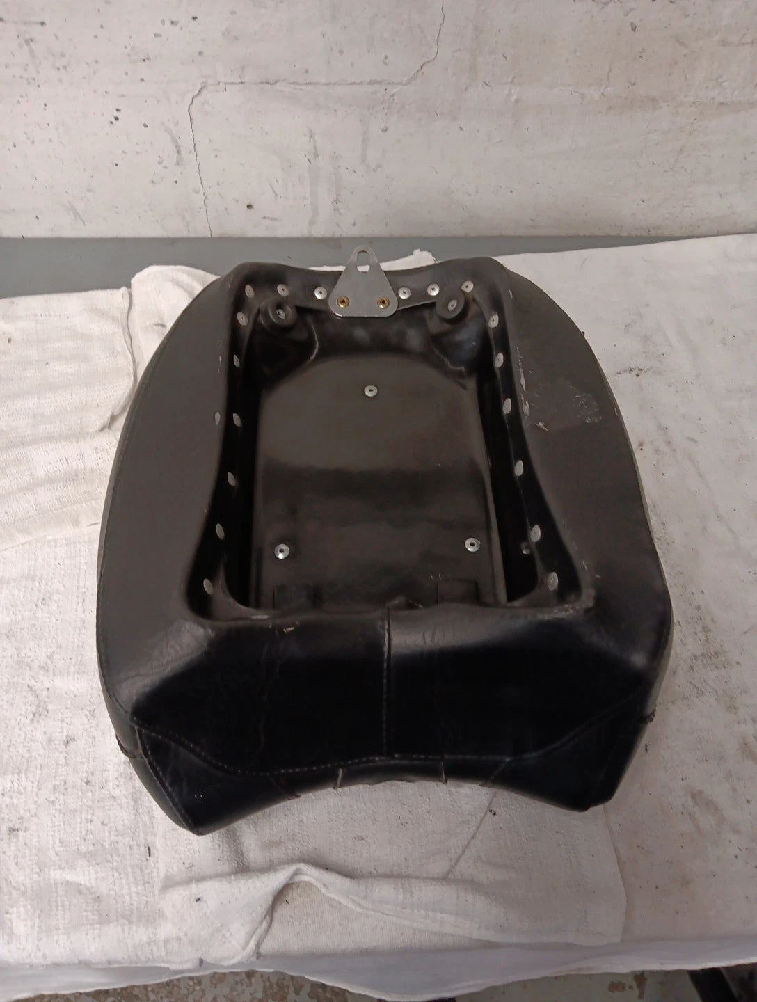 Mustang Passenger Seat for Harley-Davidson Softail (2006–2017)