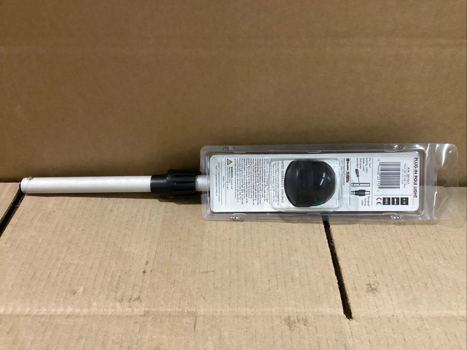 Aqua Signal 22112-7 Bicolor 12" Plug In Pole Light for Marine Use (New)