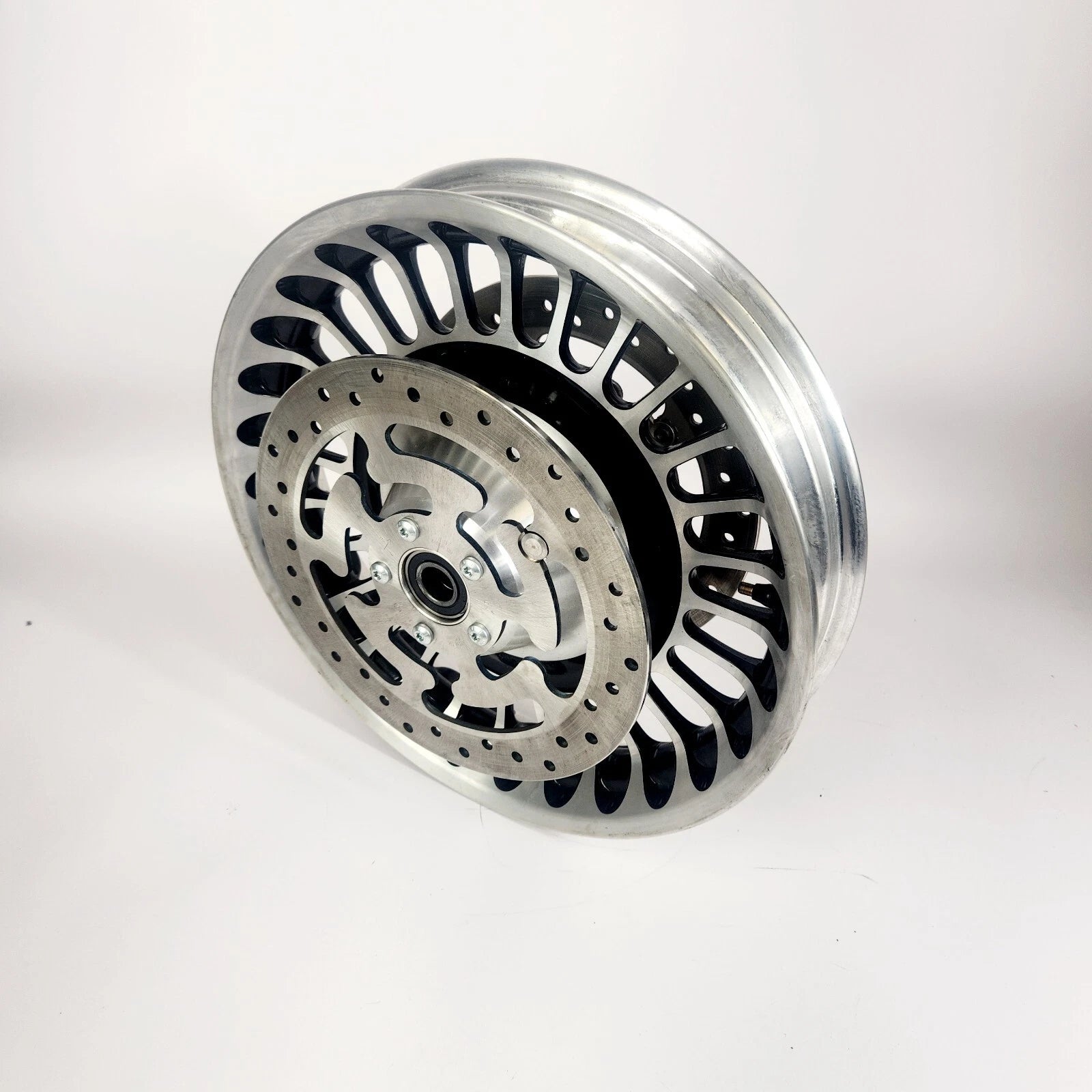 Front Wheel 28 Spoke 17x3 for Harley Davidson Touring Electra Road King (2009–2023)