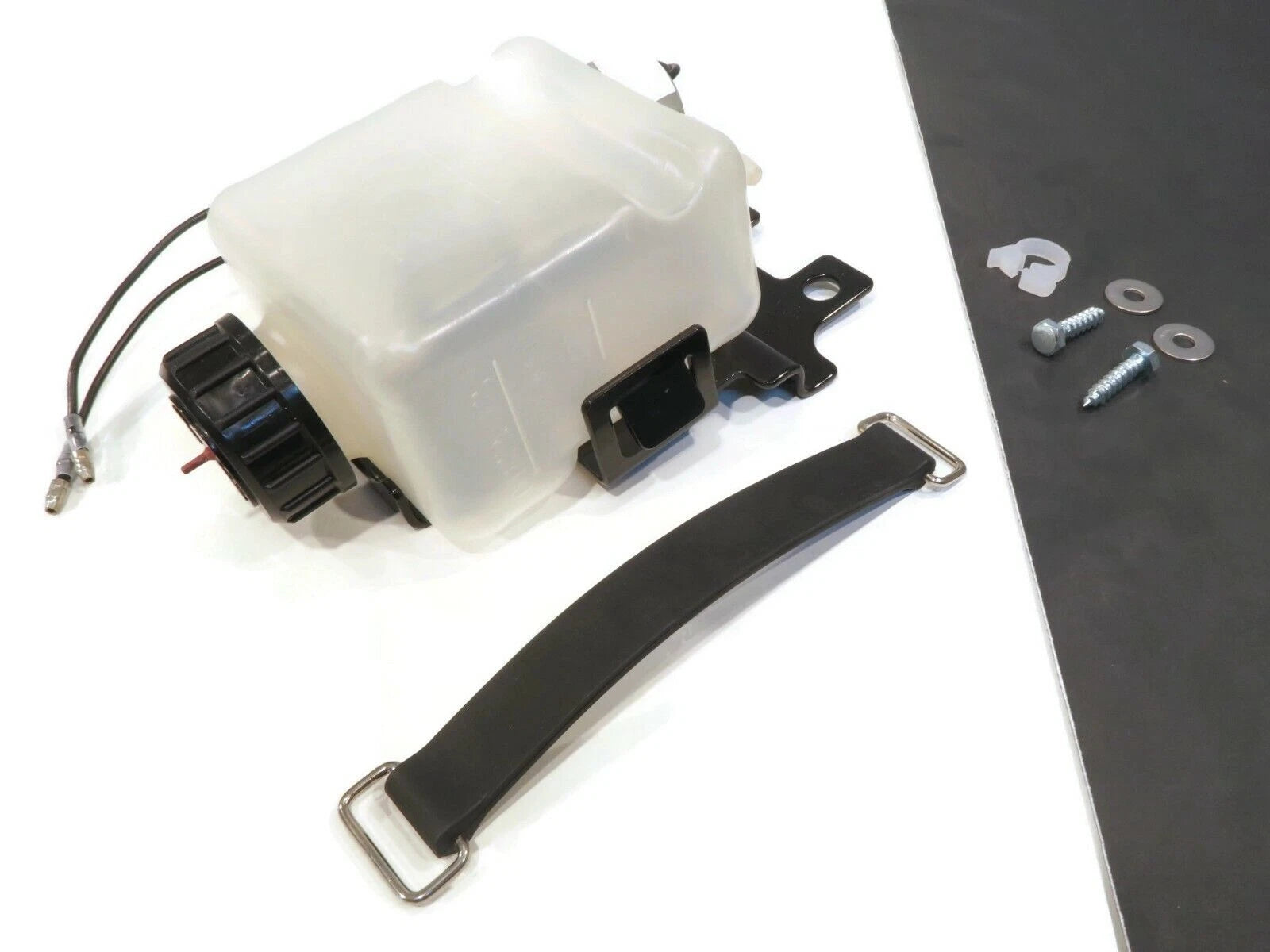 Gear Lube Reservoir Bottle Kit for Mercruiser Bravo (1990–2023) 806193A48