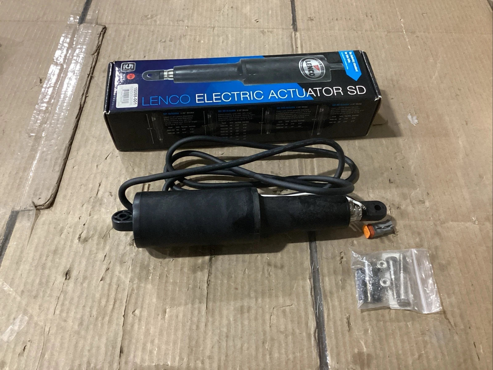 Lenco Trim Tab Actuator 15058-001 for Lenco (Open Box)