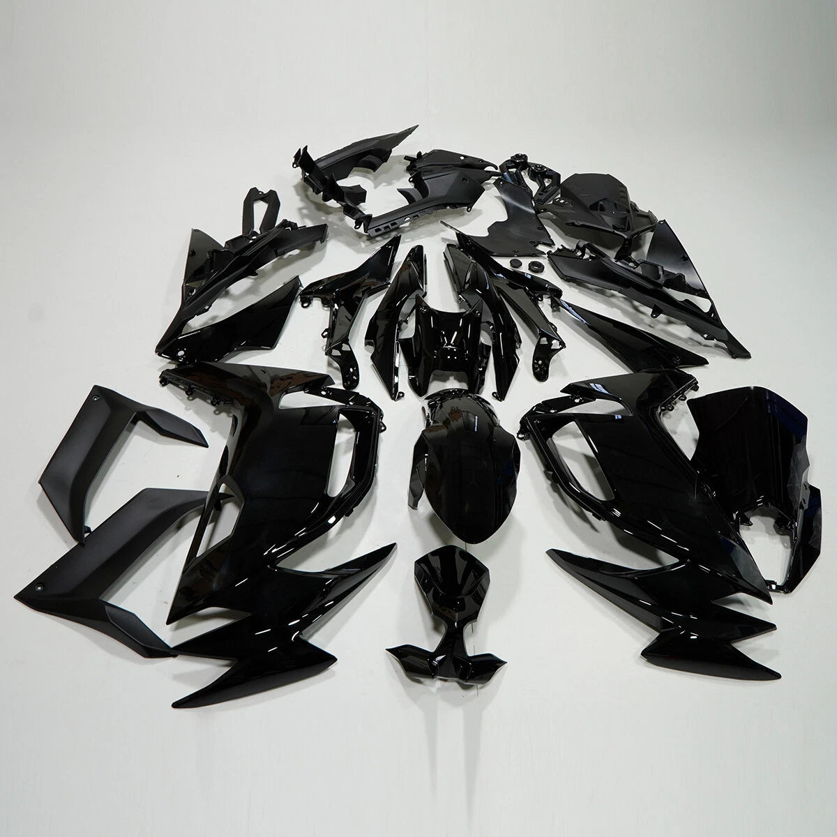 Gloss Black Fairing Kit for Kawasaki Ninja 650 (2020–2025)