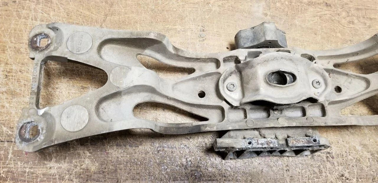 Transmission Crossmember with Mount for Jaguar XJR (1998–2003)