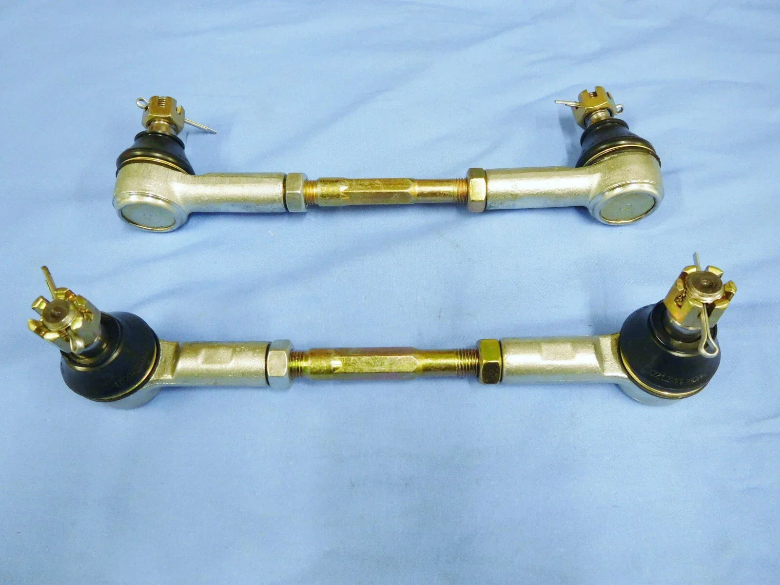 LH & RH Inner & Outer Steering Tie Rod Ends for Holden Frontera (1995-2004)