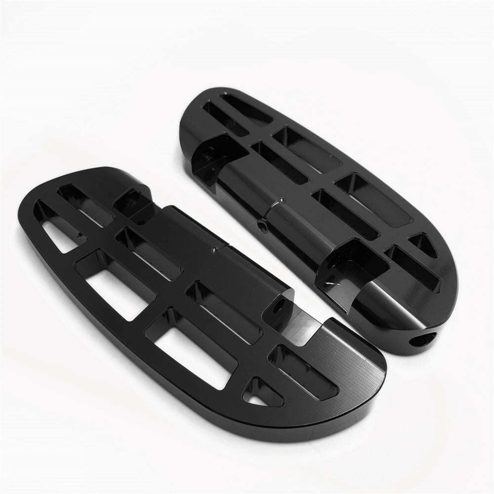 Dominator Passenger Footboard for Harley Trike Tri Glide (1993–2019)