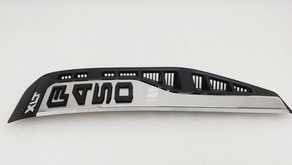 Right Side Fender Vent Emblem for Ford F450 Super Duty (2023–2025) PC3BP000A72CB