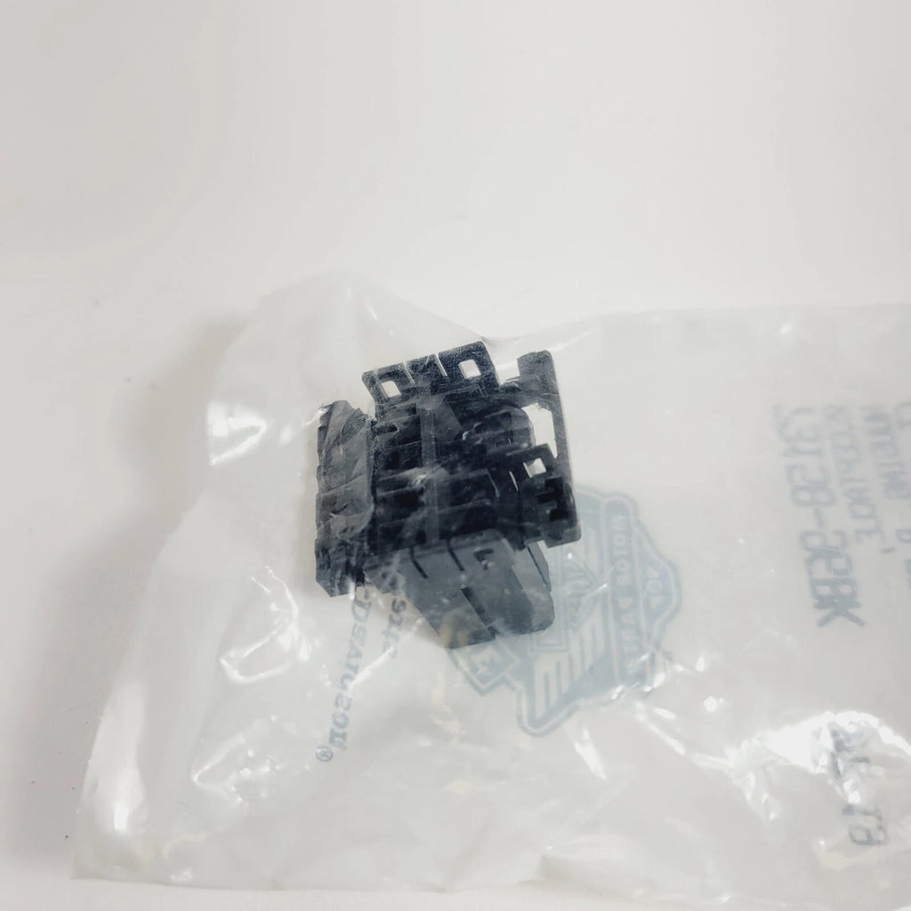 Receptacle Socket Housing B-Position for Harley-Davidson (1996–1996) 73158-96BK