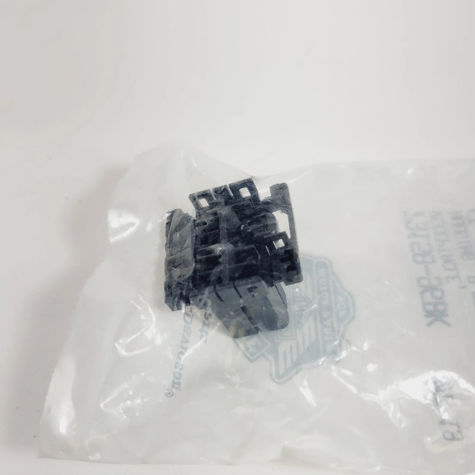 Receptacle Socket Housing B-Position for Harley-Davidson (1996–1996) 73158-96BK