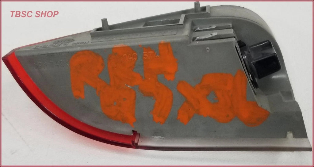 Rear RH Passenger Door Courtesy Light for Jaguar XJ6 XJ12 (1995–1997) LNA5372AA
