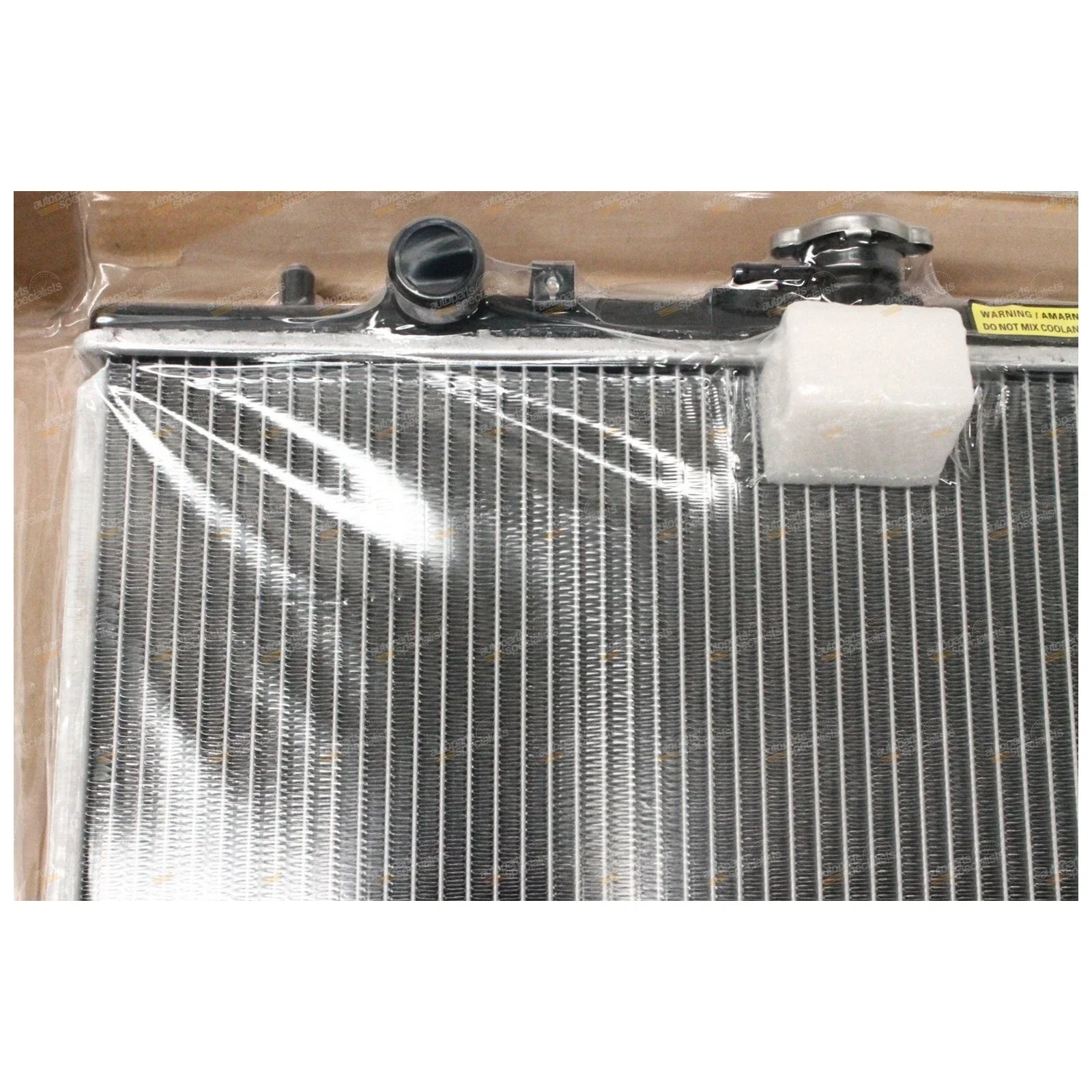 Alloy Core Radiator for Mitsubishi Triton MK 4M40 Manual (1996-2006)