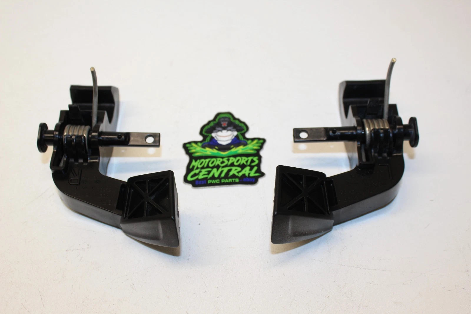 Front Storage Bin Latch Release Handle for Sea-Doo GTX WAKE FISH PRO RXT-X RXT (2018-2025)