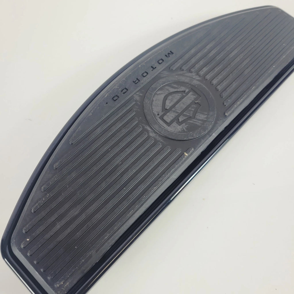 Left Footboard for Harley-Davidson Heritage Classic (2018–2026) 50501087A - Gloss Black