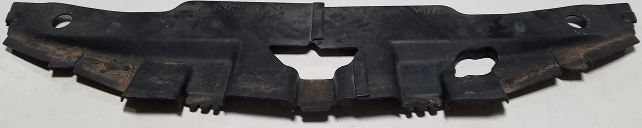 Bumper Radiator Core Support Upper Cover Trim for Lincoln Mark VIII (1997–1998)