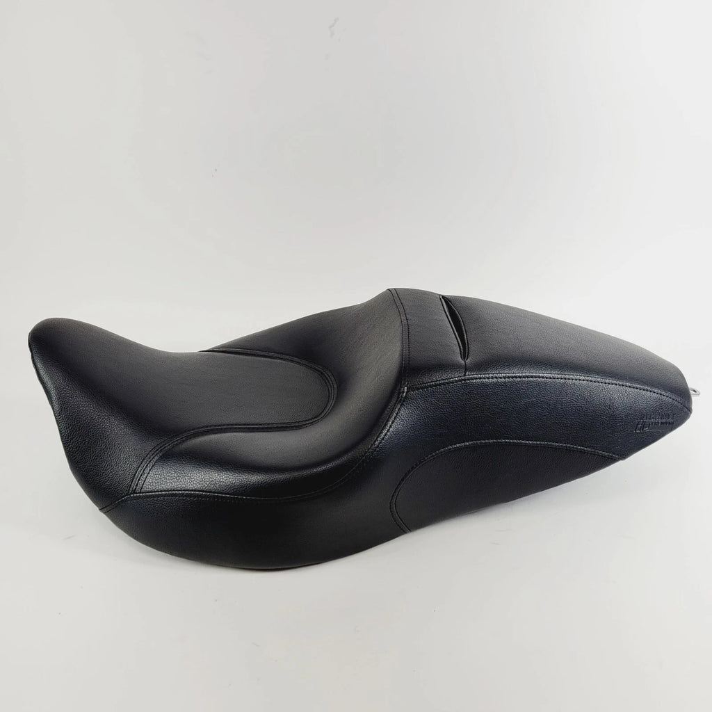 Leather Sargent SHD-1900 Fastback Seat for Harley Touring (2008–2023)